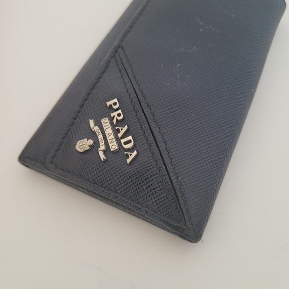 Authentic Prada Multicles Key Holder Hooks Case Navy Blue Saffiano Metal Baltico - Picture 12 of 12